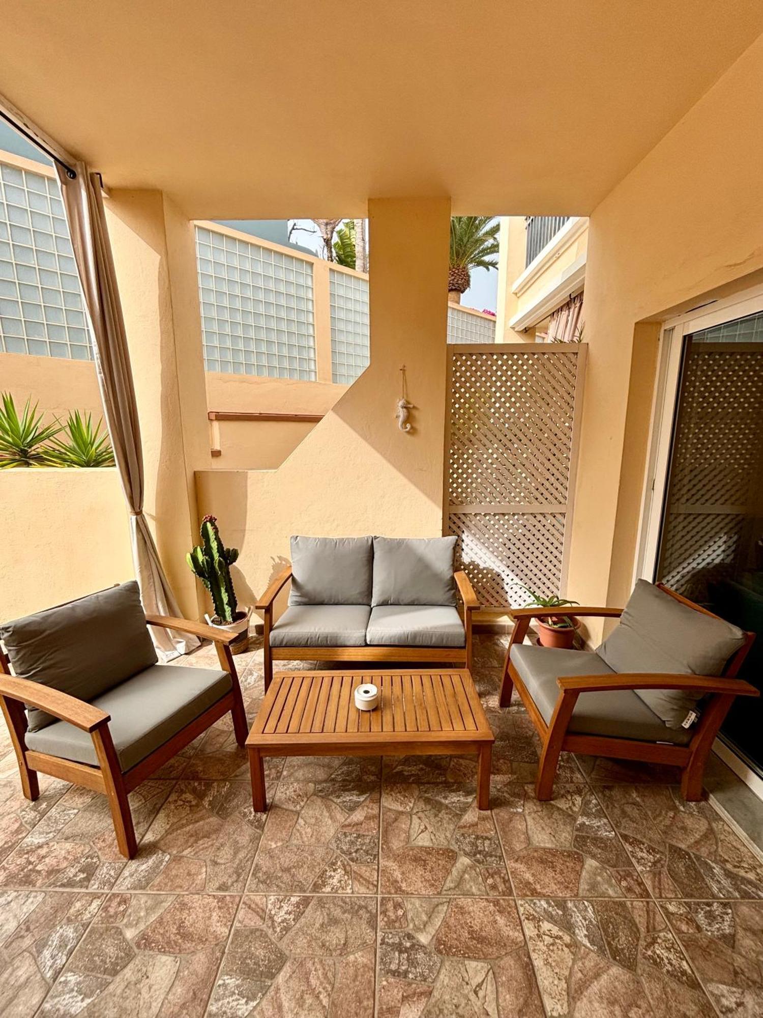 Apartment Clara Fanabe Адехе Екстериор снимка